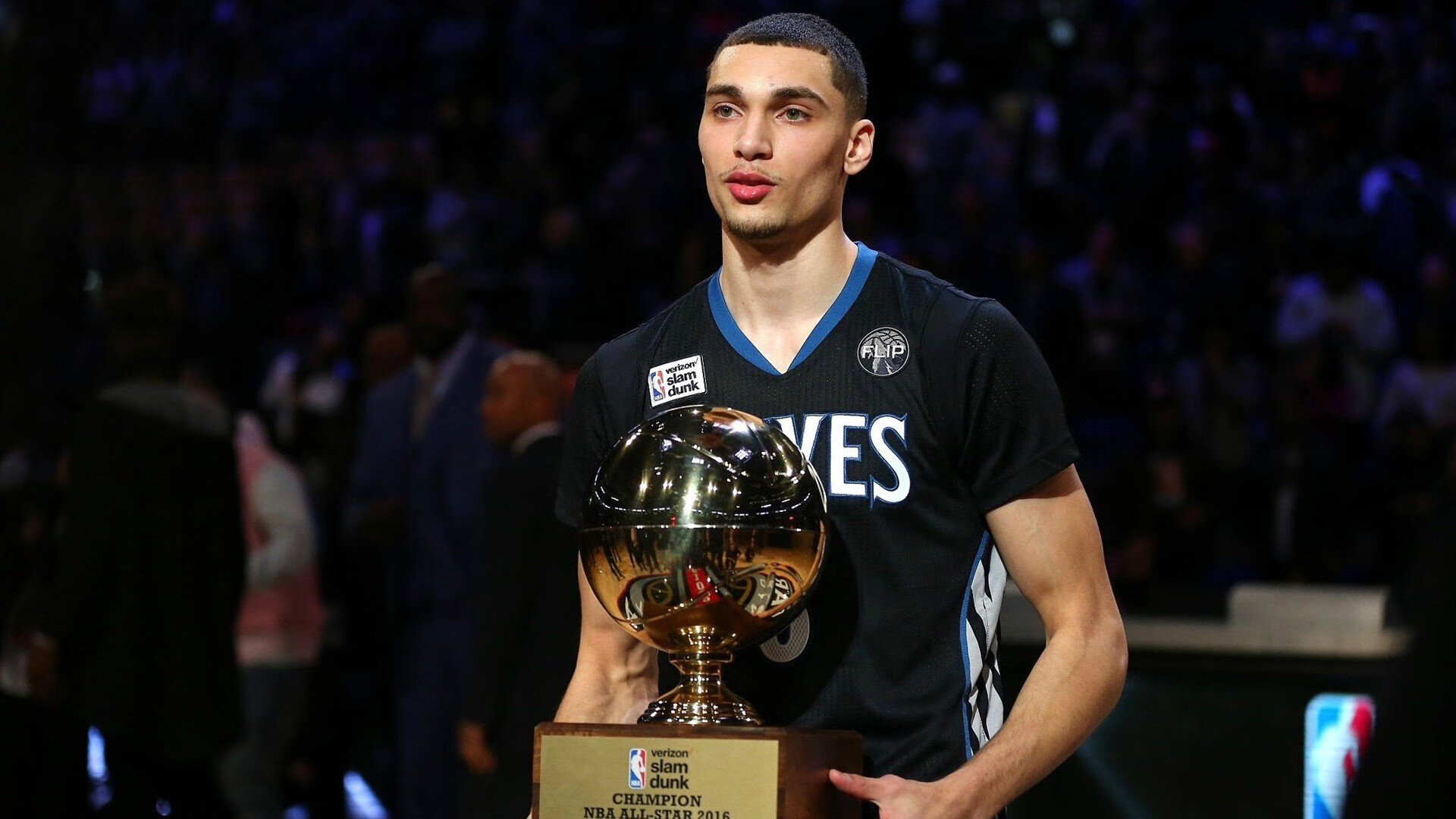 当冰球撞碎铁塔，阿圭罗在NBA总决赛的强行终结之谜