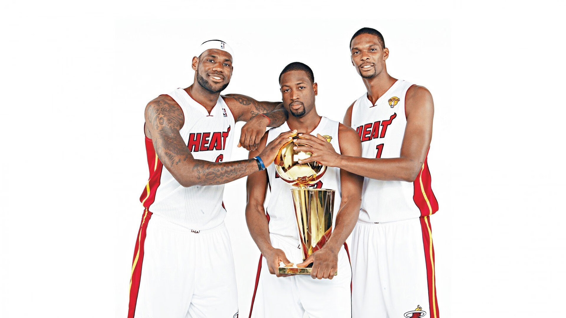 孤胆骑士与爵士的午夜决斗，范弗利特如何用一记三分改写宿命